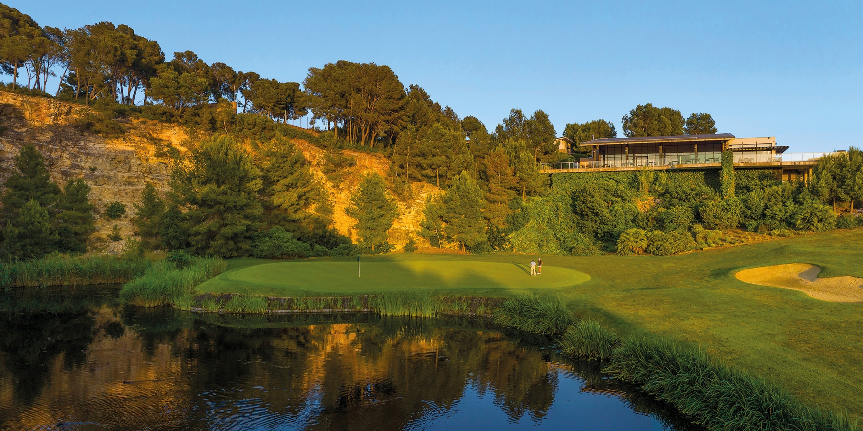 Infinitum 52652231194_2dbf64080d_o copy