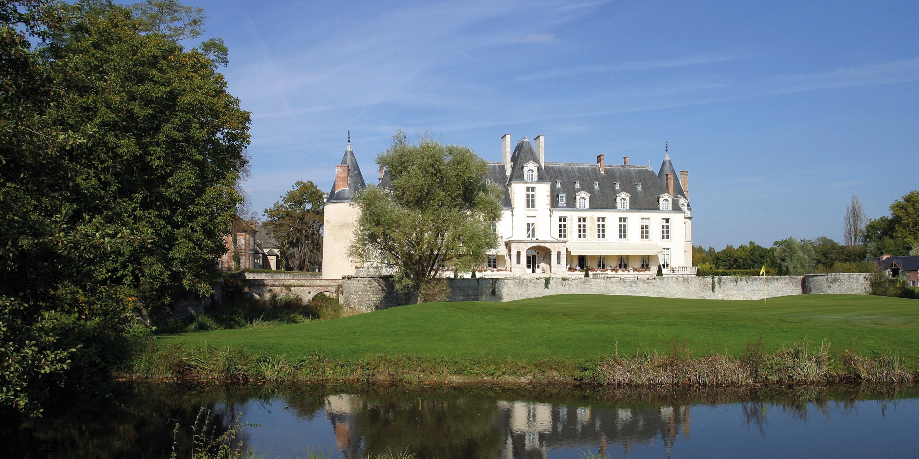Chateau d'Augerville (1)