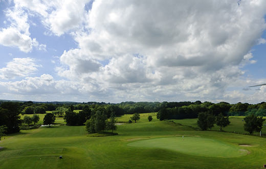 london-beach-golf-club-1-1