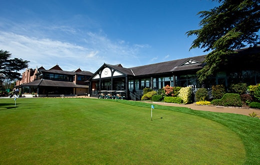 the-mere-putting-green-1